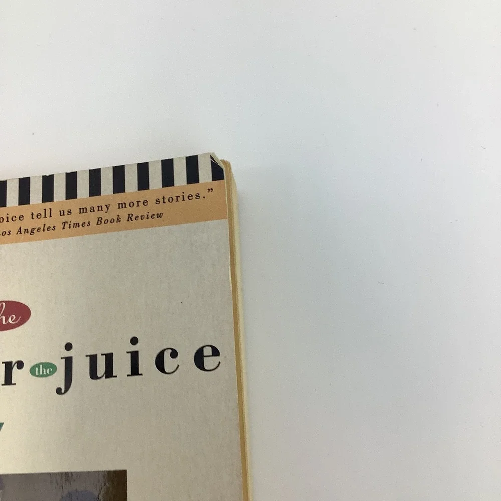 The Sweeter the Juice A Family Memoir‎ in Black and White by Shirlee Haizlip
